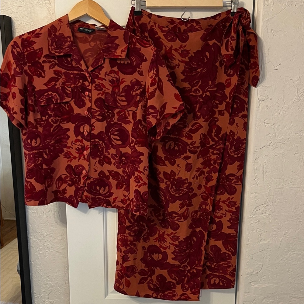 100% Silk Skirt Set Size Medium Bridgetown Collection